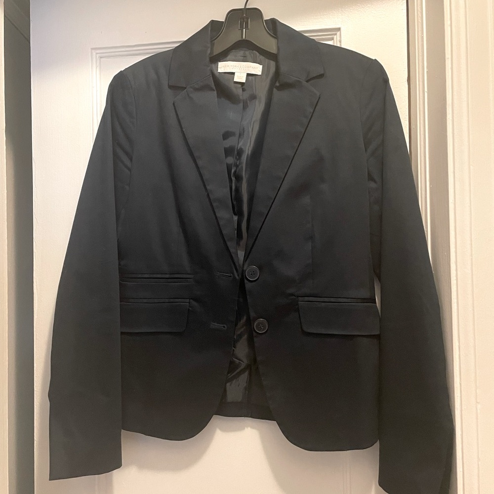 Women’s New York and Company navy blazer- size 2